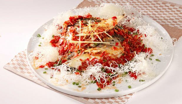 蒸辣味挪威三文魚頭